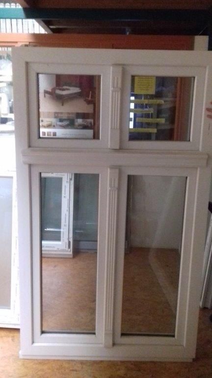 KST-Fenster (70er Profil) innen + außen weiß, 1030 x 1710(3.teilig, rechts d+k, links d, oben k, mit Zierleiste)
