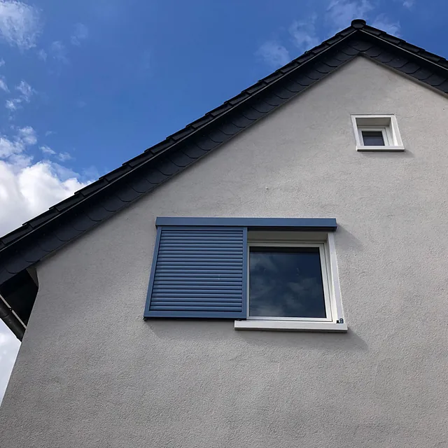 Schiebeladen Aluminium Taubenblau